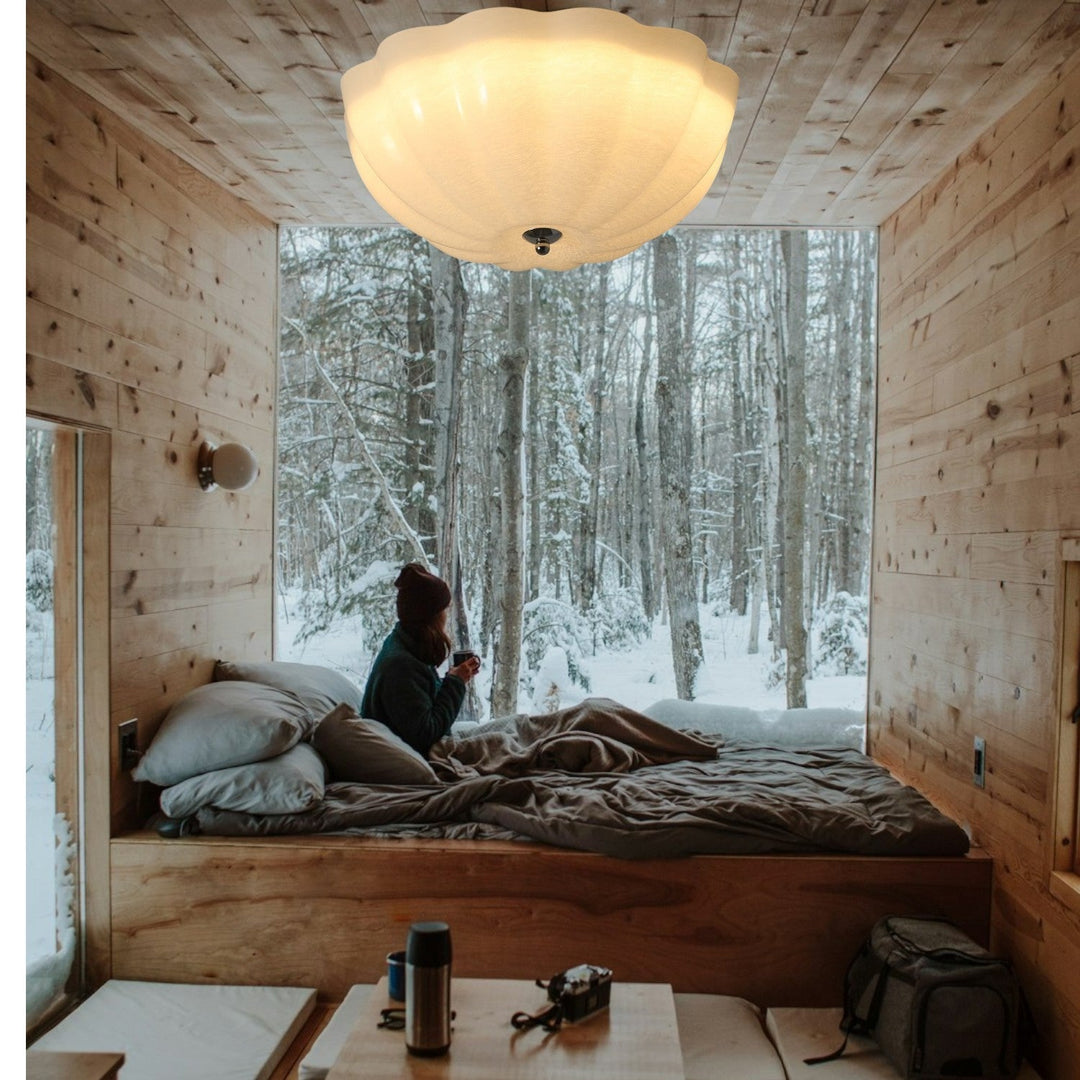 Szklana lampa sufitowa natynkowa opalowa