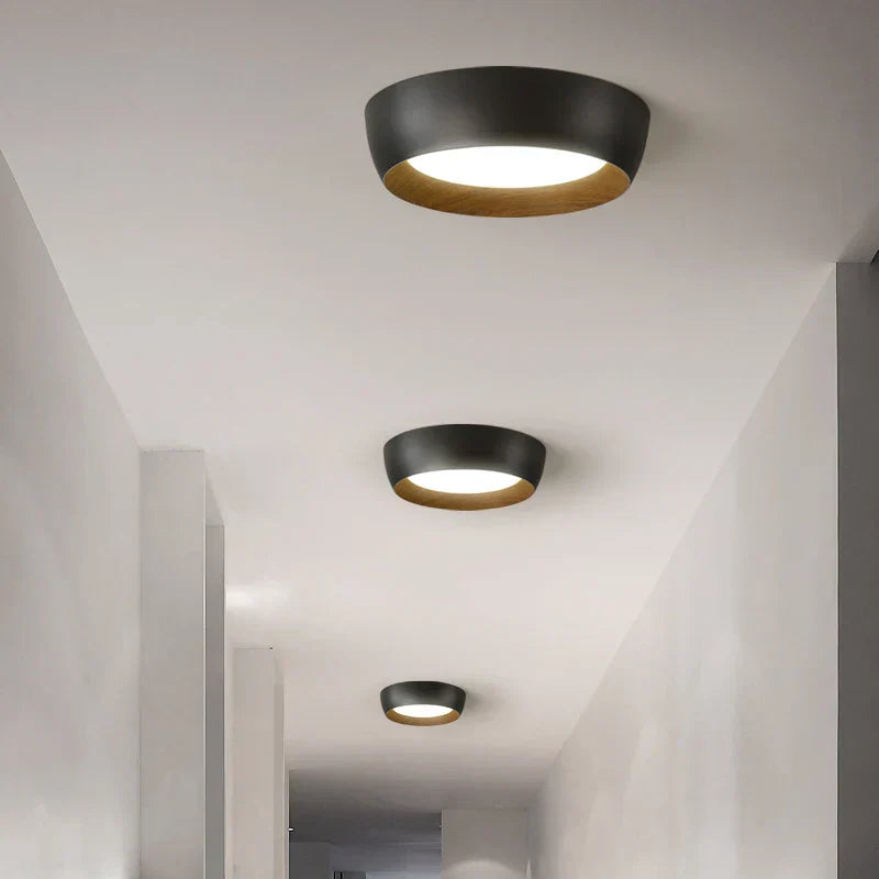Skandynawska lampa sufitowa natynkowa metalowa