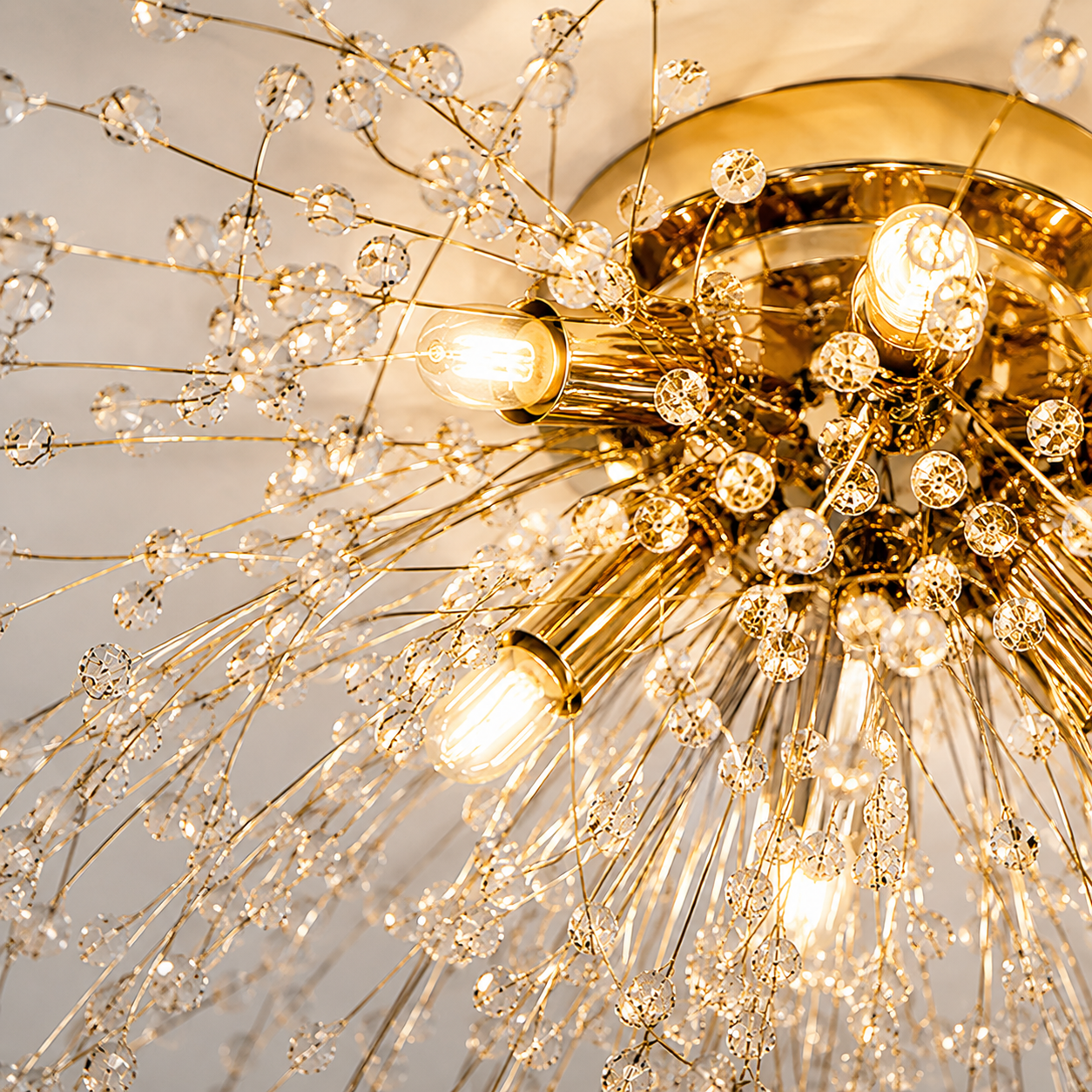 Lampa sufitowa Dandelion Crystal – nowoczesny żyrandol w stylu fajerwerków