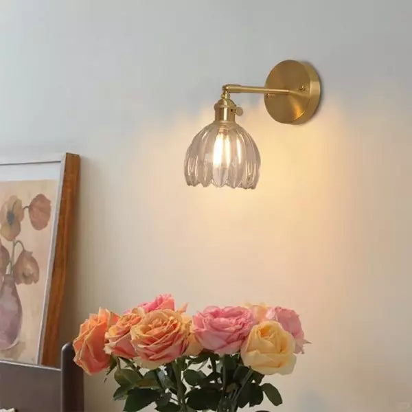 Lampa stołowa w stylu retro – dekoracyjne oświetlenie